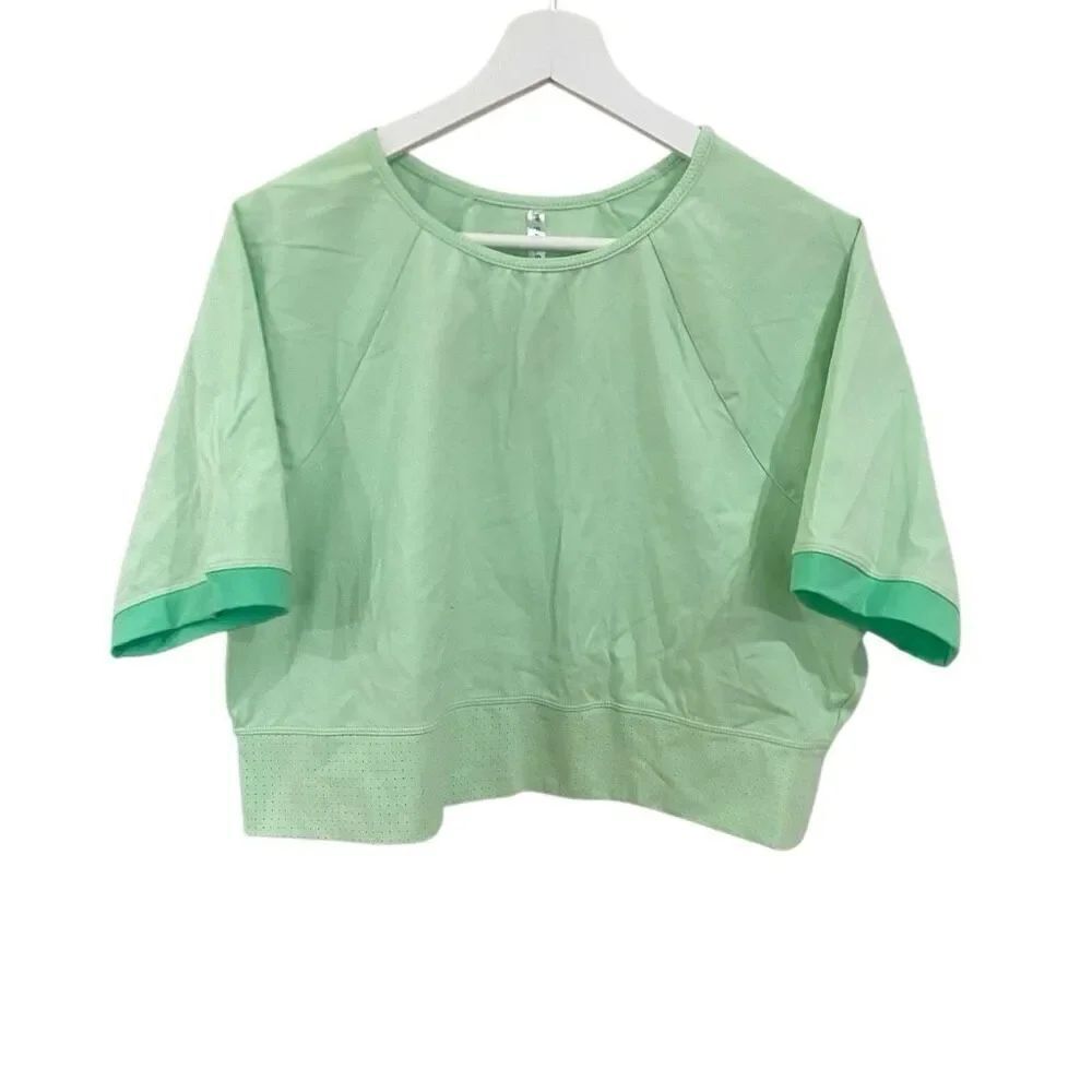 Fabletics Avah Color Block Cut Off Sleeve Crop Top Size 2 XL green short sleeve